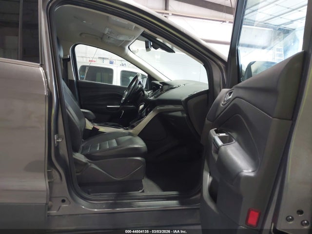 44504135 :رقم المزاد ، 1FMCU0HX8DUD38260 vin ، 2013 Ford Escape Sel مزاد بيع