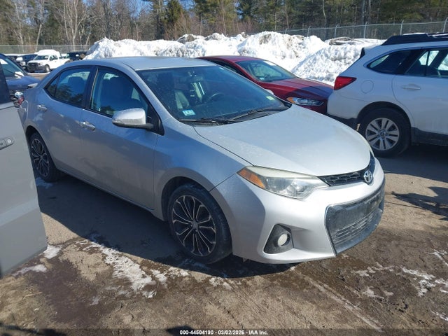 44504190 :رقم المزاد ، 2T1BURHE7FC241988 vin ، 2015 Toyota Corolla S Plus مزاد بيع