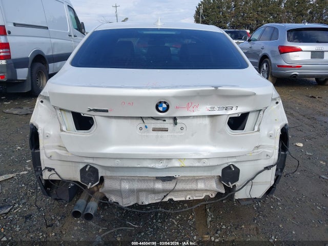 44504195 :رقم المزاد ، WBA3B5G55FNS17039 vin ، 2015 Bmw 328i Xdrive مزاد بيع