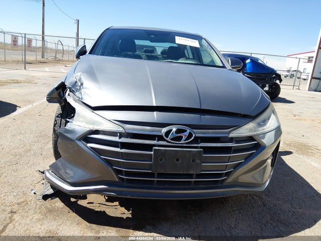 2019 Hyundai Elantra Limited მანქანა იყიდება აუქციონზე, vin: 5NPD84LF2KH461126, აუქციონის ნომერი: 44504204