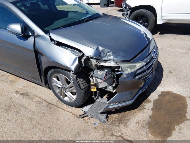 2019 Hyundai Elantra Limited მანქანა იყიდება აუქციონზე, vin: 5NPD84LF2KH461126, აუქციონის ნომერი: 44504204