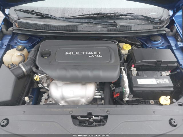 Продаж на аукціоні авто 2015 Chrysler 200 Limited, vin: 1C3CCCAB2FN745581, номер лоту: 44504214