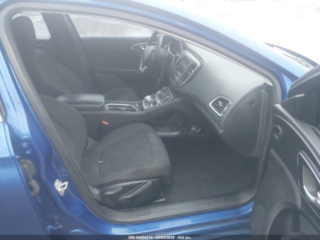 Продаж на аукціоні авто 2015 Chrysler 200 Limited, vin: 1C3CCCAB2FN745581, номер лоту: 44504214