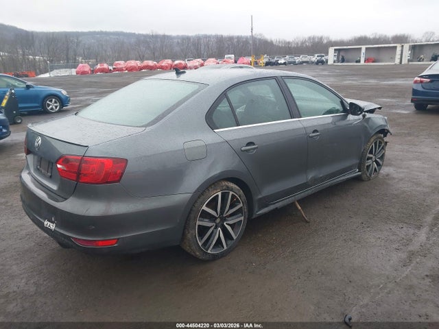 Продажа на аукционе авто 2013 Volkswagen Jetta Gli Autobahn, vin: 3VW4A7AJ4DM208705, номер лота: 44504220