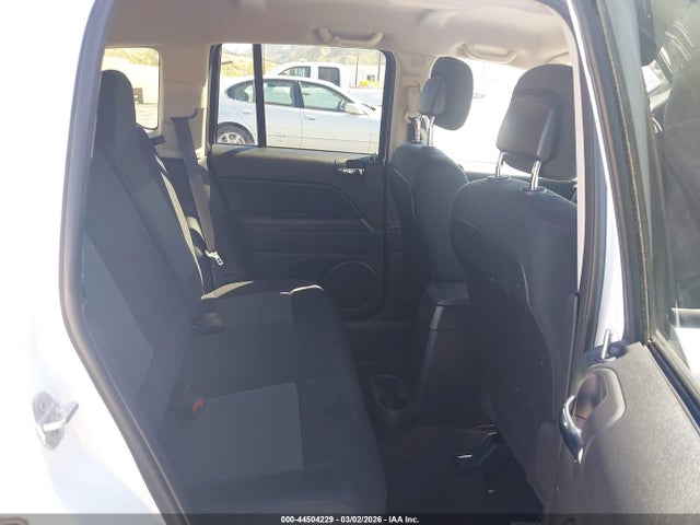 Jeep Compass Sport 2015 1C4NJCBA3FD138708 Image 8