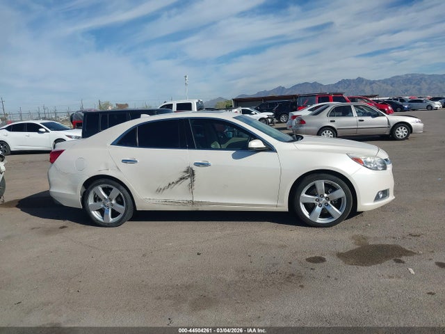 1G11J5SXXEF109099 Chevrolet Malibu 2lz