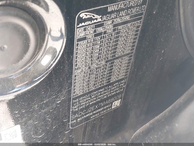 2021 JAGUAR F-PACE SADCJ2EX7MA680091 Photo 8