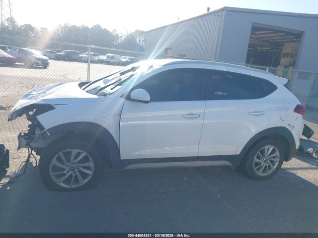 44504281 :رقم المزاد ، KM8J3CA45HU390690 vin ، 2017 Hyundai Tucson Se مزاد بيع