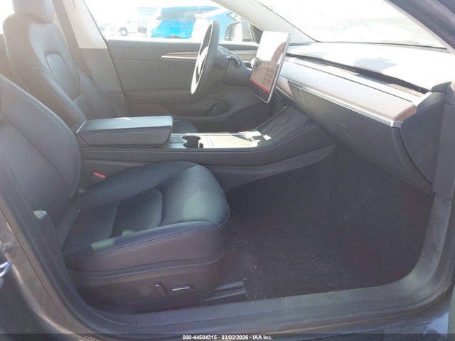 2023 TESLA MODEL 3 5YJ3E1EA1PF686406 Photo 4