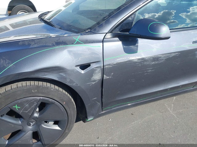 2023 TESLA MODEL 3 5YJ3E1EA1PF686406 Photo 5