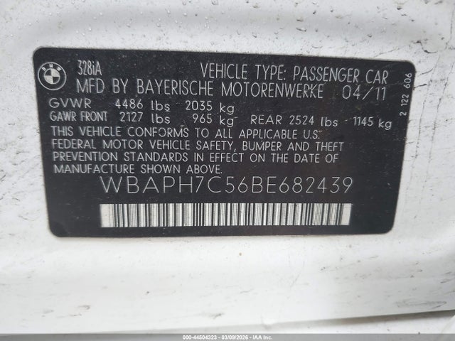 2011 Bmw 328i მანქანა იყიდება აუქციონზე, vin: WBAPH7C56BE682439, აუქციონის ნომერი: 44504323
