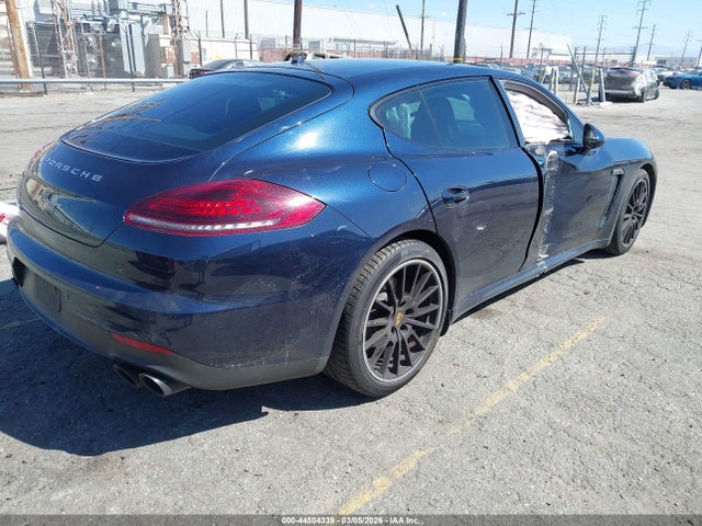 2016 PORSCHE PANAMERA WP0AA2A7XGL003893 Photo 3