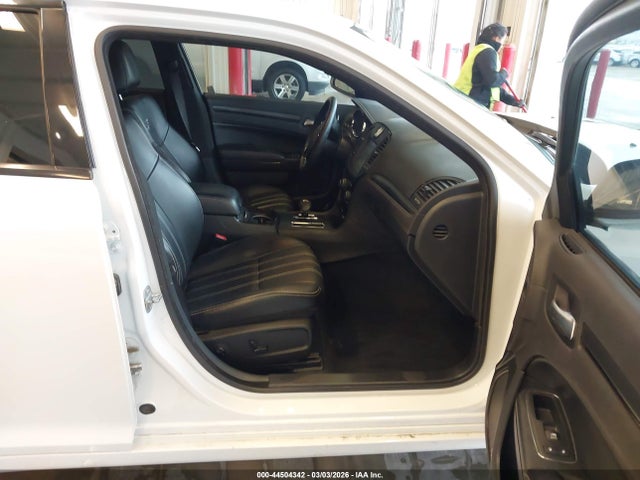 Aukcja sprzedaży 2014 Chrysler 300 300s, vin: 2C3CCABG6EH309547, numer aukcji: 44504342