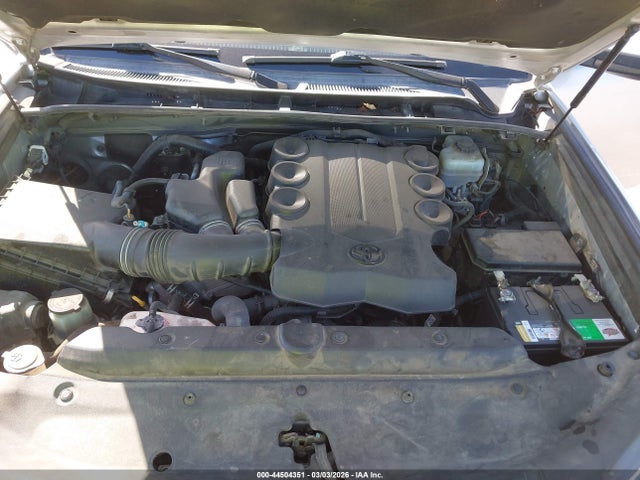 Toyota 4RUNNER SR5 2016 JTEBU5JR2G5394441 Image 10