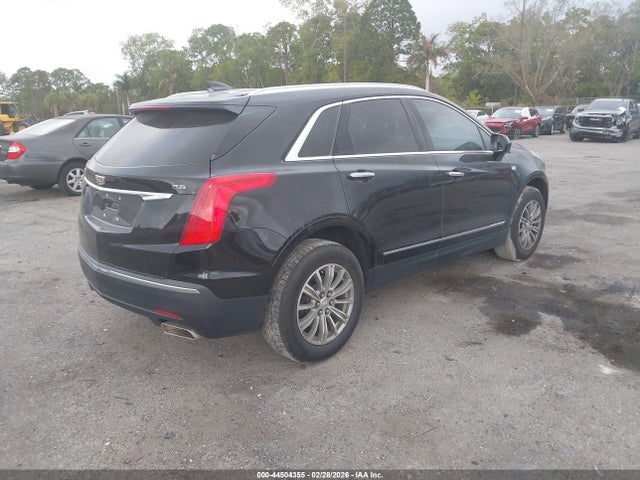 2017 CADILLAC XT5 1GYKNBRS2HZ325731 Photo 3