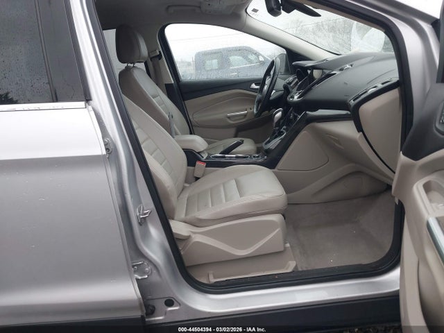 1FMCU9J91EUB14362 Ford Escape Titanium