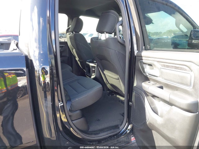 2024 Ram 1500 Big Horn  4x2 6'4 Box მანქანა იყიდება აუქციონზე, vin: 1C6RREBG1RN140151, აუქციონის ნომერი: 44504397