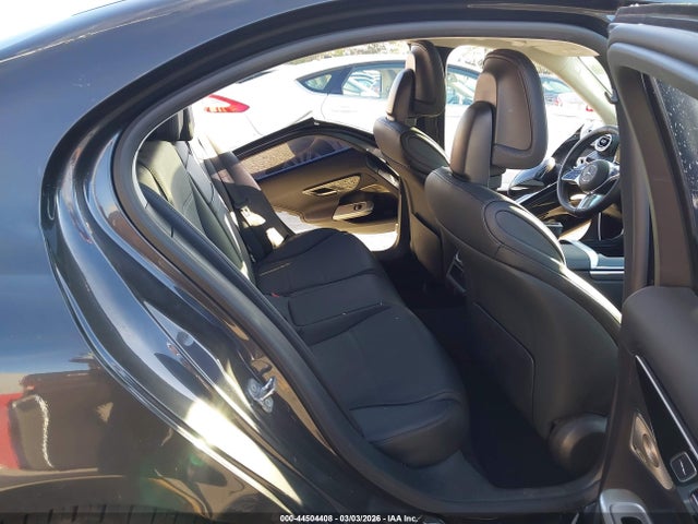 W1KAF4GB0PR136514 Mercedes-Benz C 300 Sedan