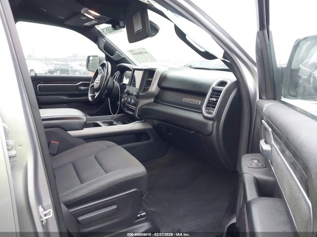 44504410 :رقم المزاد ، 1C6SRFFT2MN578037 vin ، 2021 Ram 1500 Big Horn  4x4 5'7 Box مزاد بيع