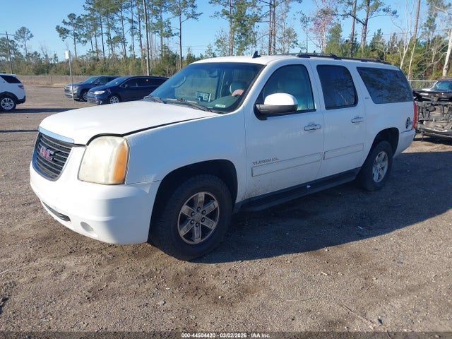 2011 GMC YUKON XL 1500 1GKS1KE02BR386031 Photo 1
