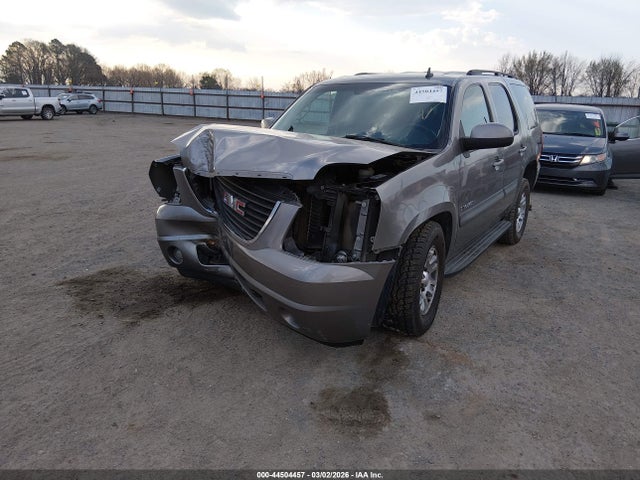 44504457 :رقم المزاد ، 1GKFC13C28R137496 vin ، 2008 Gmc Yukon Sle مزاد بيع