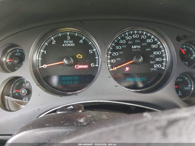 44504457 :رقم المزاد ، 1GKFC13C28R137496 vin ، 2008 Gmc Yukon Sle مزاد بيع
