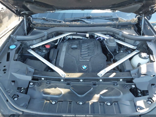 2022 BMW X5 5UXCR6C09N9L85769 Photo 9