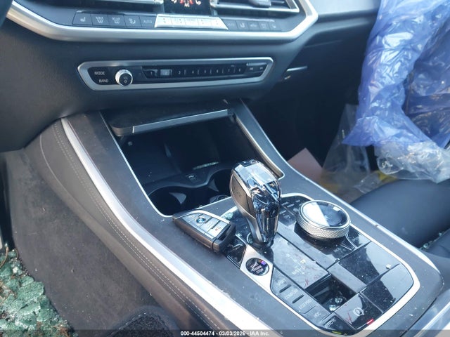 2022 BMW X5 5UXCR6C09N9L85769 Photo 10