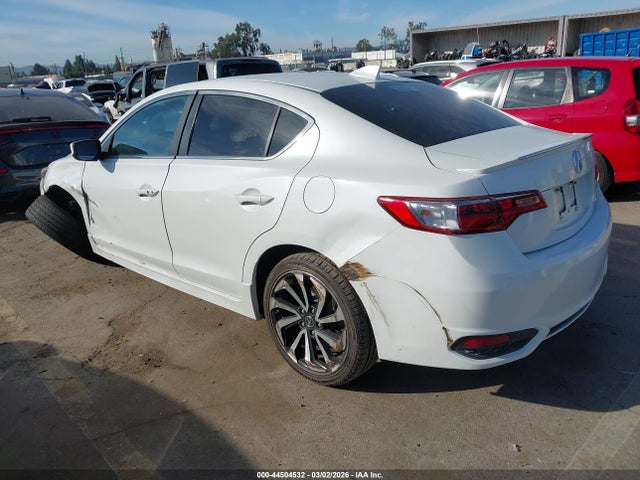 2018 ACURA ILX 19UDE2F49JA008328 Photo 2