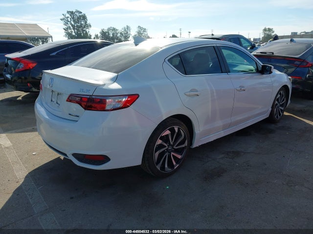 2018 ACURA ILX 19UDE2F49JA008328 Photo 3