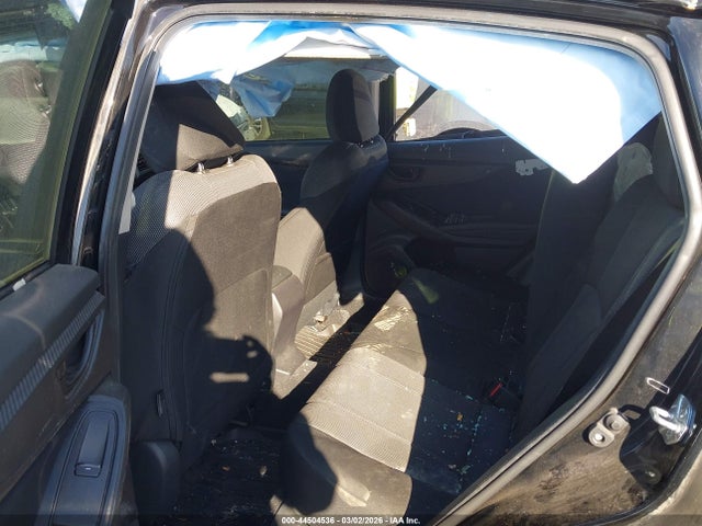 4S3GTAD69N3721028 Subaru Impreza Premium 5-door