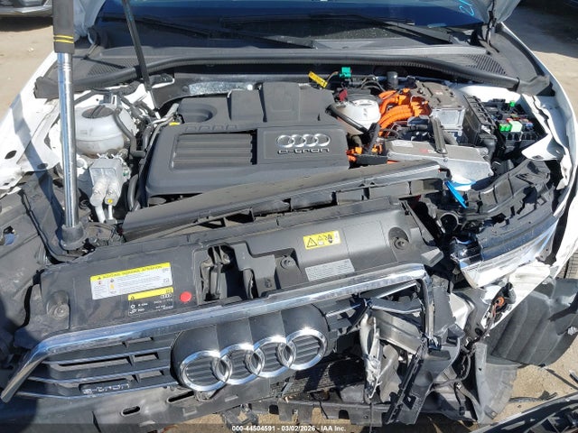 2017 AUDI A3 E-TRON WAUUPBFF8HA041161 Photo 9