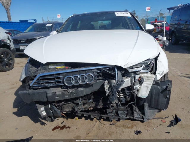 2017 AUDI A3 E-TRON WAUUPBFF8HA041161 Photo 5
