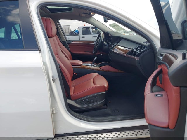 2013 BMW X6 5UXFG2C55DL786373 Photo 4
