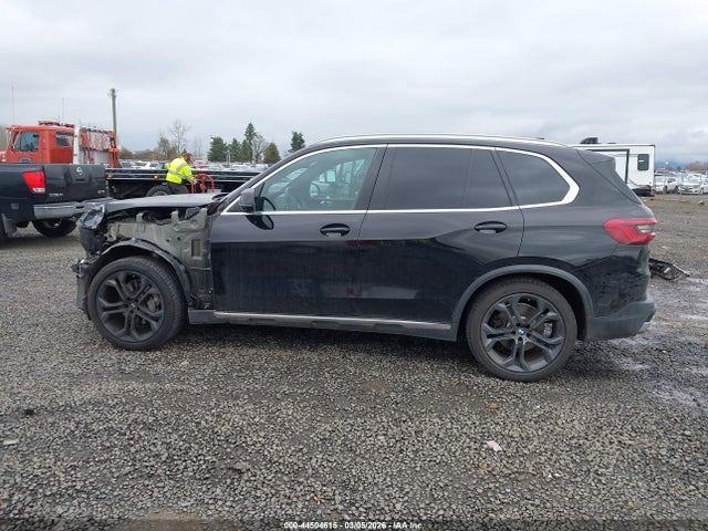 5UXCR6C52KLL04556 BMW X5 Xdrive40i