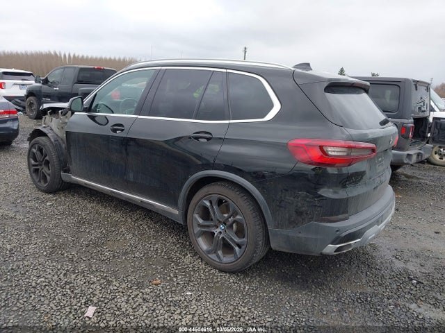 5UXCR6C52KLL04556 BMW X5 Xdrive40i