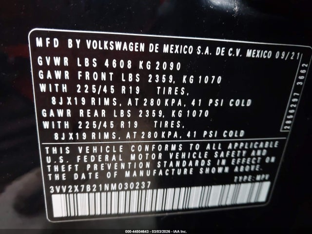 44504643 :رقم المزاد ، 3VV2X7B21NM030237 vin ، 2022 Volkswagen Taos 1.5t Sel مزاد بيع