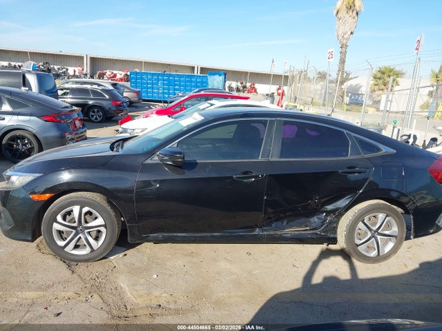 Honda Civic Lx 2017 2HGFC2F51HH536111 Image 14
