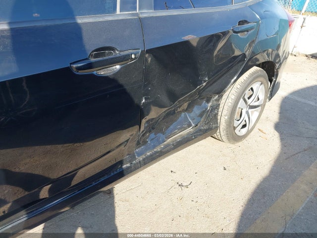 Honda Civic Lx 2017 2HGFC2F51HH536111 Image 17