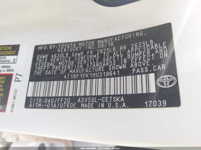 4T1BF1FK1HU319641 Toyota CAMRY SE