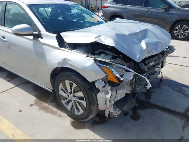 1N4BL4BV9MN366358 Nissan Altima S Fwd