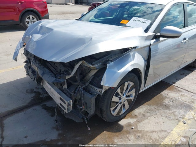 1N4BL4BV9MN366358 Nissan Altima S Fwd
