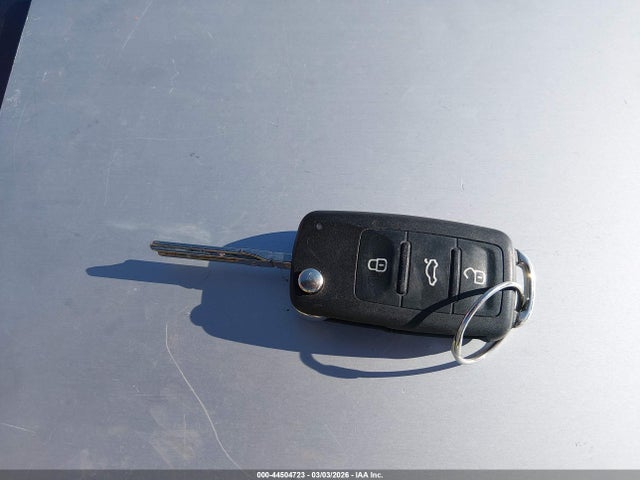 3VWD67AJ2GM406303 Volkswagen Jetta 1.4t Se