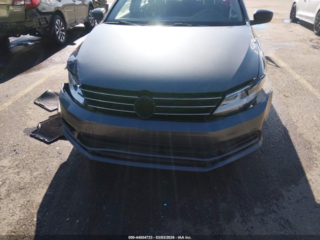 3VWD67AJ2GM406303 Volkswagen Jetta 1.4t Se