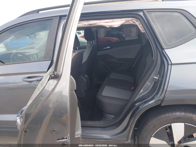 44504824 :رقم المزاد ، 3VV8X7B21RM016645 vin ، 2024 Volkswagen Taos 1.5t S مزاد بيع
