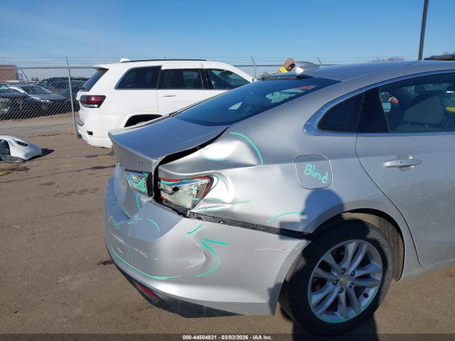 1G1ZE5ST1HF253990 Chevrolet MALIBU 1LT