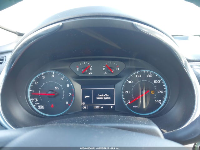 1G1ZE5ST1HF253990 Chevrolet MALIBU 1LT