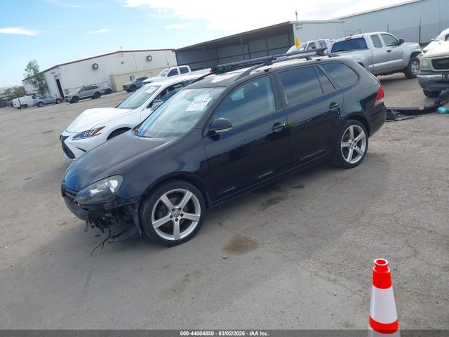 44504850 :رقم المزاد ، 3VWPP7AJ7CM630557 vin ، 2012 Volkswagen Jetta Sportwagen 2.5l S مزاد بيع