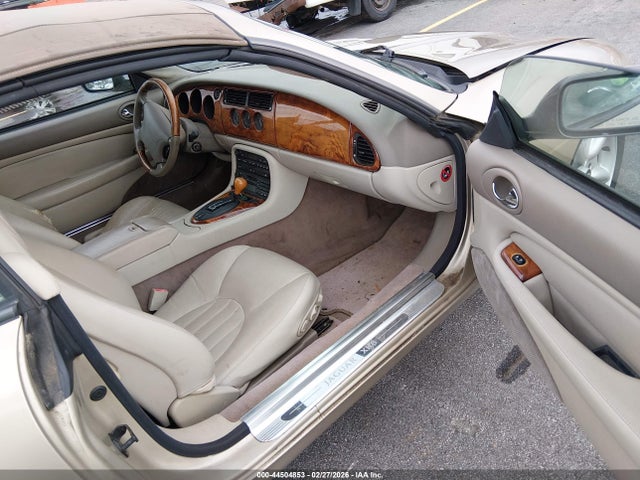 1999 JAGUAR XK8 SAJGX2049XC033565 Photo 4