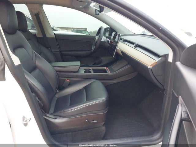 2022 TESLA MODEL Y 7SAYGDEF7NF452574 Photo 4